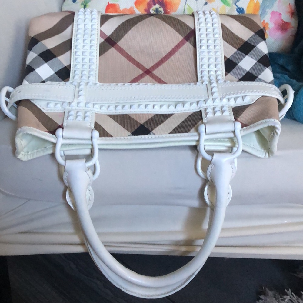 Burberry studded bag!! limited edition Rachel bag - Picture 5 of 12